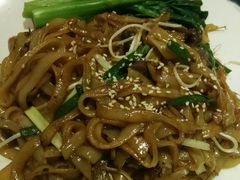 -百威KTV(恒福路店)