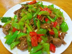 小炒黄牛肉-牛八宝桂林米粉(八里庄店)