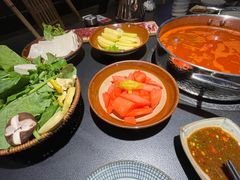 -野山舂·贵州现舂酸汤牛肉(东山店)