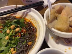 -谢云贵清香水煮鸡(总店)