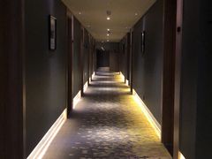 -上海外滩老码头亚朵酒店