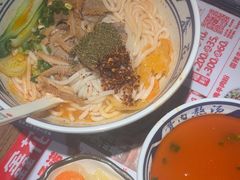 -鑫花溪牛肉米粉(景德路店)
