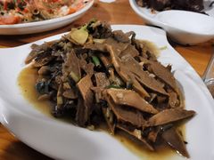 咸菜笋干炒肉-领鲜土菜馆