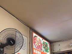 -鸿顺老铁锅美蛙鱼府(解放碑店)