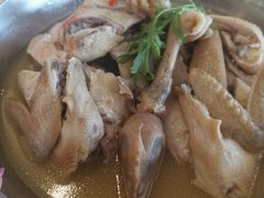 隔水蒸竹林鸡-天鲜阁·海鲜粤菜·33年老字号(石槎白云站店)