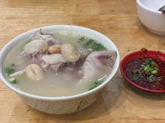 -雷祖芳老妈蹄花店