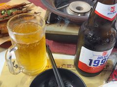 -刘姐啤酒鱼民族演艺餐厅(西街总店)