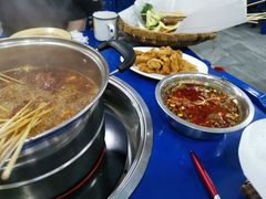 -马路边边·成都串串(翠柏路店)