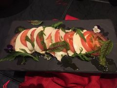 -恰餐厅及酒吧 CHAR Bar & Grill (北京丽都皇冠假日店)