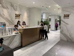 点击看大图 前台-3AM HAIR SALON烫发染发接发