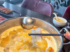 -鲜入唯煮·港式海鲜牛肉火锅(金宝街店)