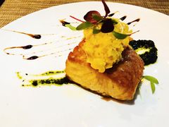 -YUE·6·西式融合餐厅(外滩六号店)