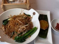 脆皮墨鱼饼-粤财皇冠假日酒店·彩华轩中餐厅