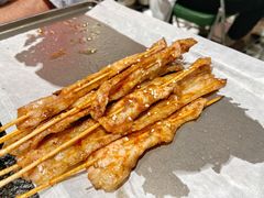 -何妹湿辣牛肉·粤式烧烤砂煲(桂雅路店)
