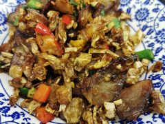 白辣椒炒腊肉-新新湘菜馆(新中街二条店)