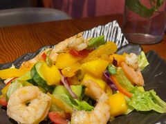 烤虾芒果沙拉-澳骄 Aussie Kitchen·手工披萨·西餐(国大店)