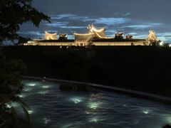 -七彩云南古滇温泉山庄