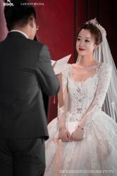 点击看大图 -拉瑞娜LaReine婚纱礼服高级定制