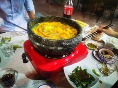 -墨脱石锅椰子鸡•香草鸭•东山羊(大东海店)