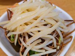 -三好食堂(煎饺·馄饨·肉饼米线·盛世广场店)