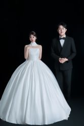 -卡兹摄影STUDIO婚纱摄影(文化路万达店)