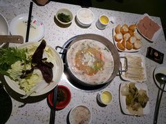 -土风豆米火锅(鸿通城店)