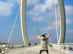 -南京眼步行桥