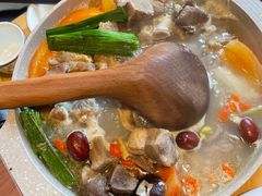 -小厨子私房菜·云南美食店