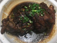 -老码头黑皮肘子锅包肉(赣水路店)