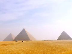 -吉萨金字塔群