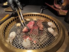 -铭牛烧肉·和牛海鲜自助(高新月牙湖店)