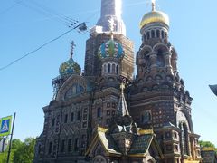 -滴血救世主教堂