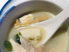 -姜君·千岛湖鱼头馆(浦东大道店)