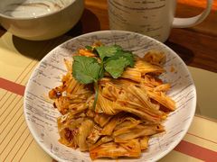 -荣家黄鱼面(前滩太古里店)