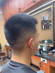 -纯剪男士理发馆·烫染专业店
