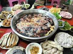 -储奇门鳝鱼火锅(总店)