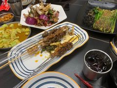 -许哥东北烧烤·铁丳烤串·宫后夹肉(繁花中心店)