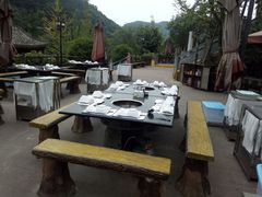 -楠柏弯休闲山庄(梨花溪店)