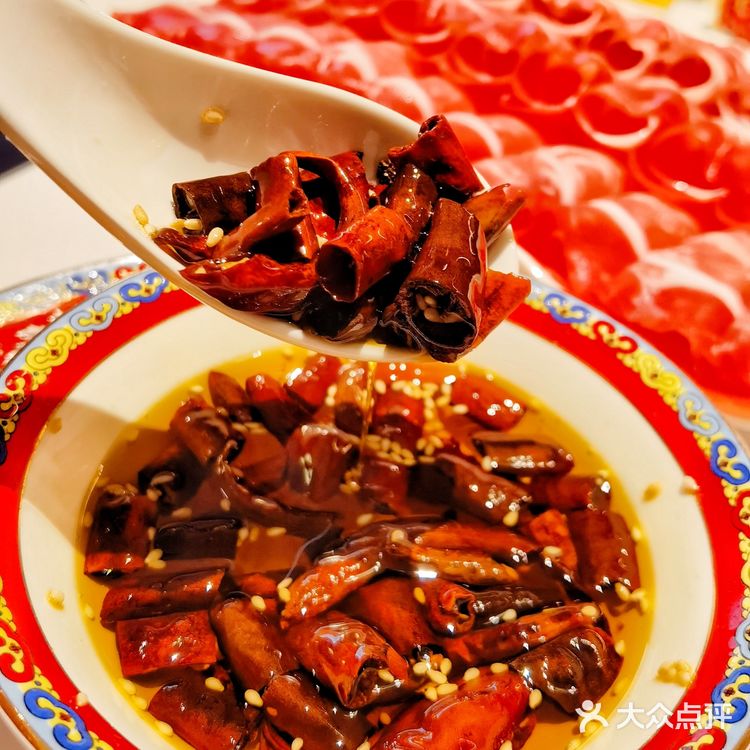 涮羊肉～还得咱老北京铜锅涮肉地道‼️