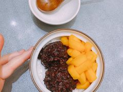 芒果白雪黑糯米-小团圆糖水铺(襄阳南路店)
