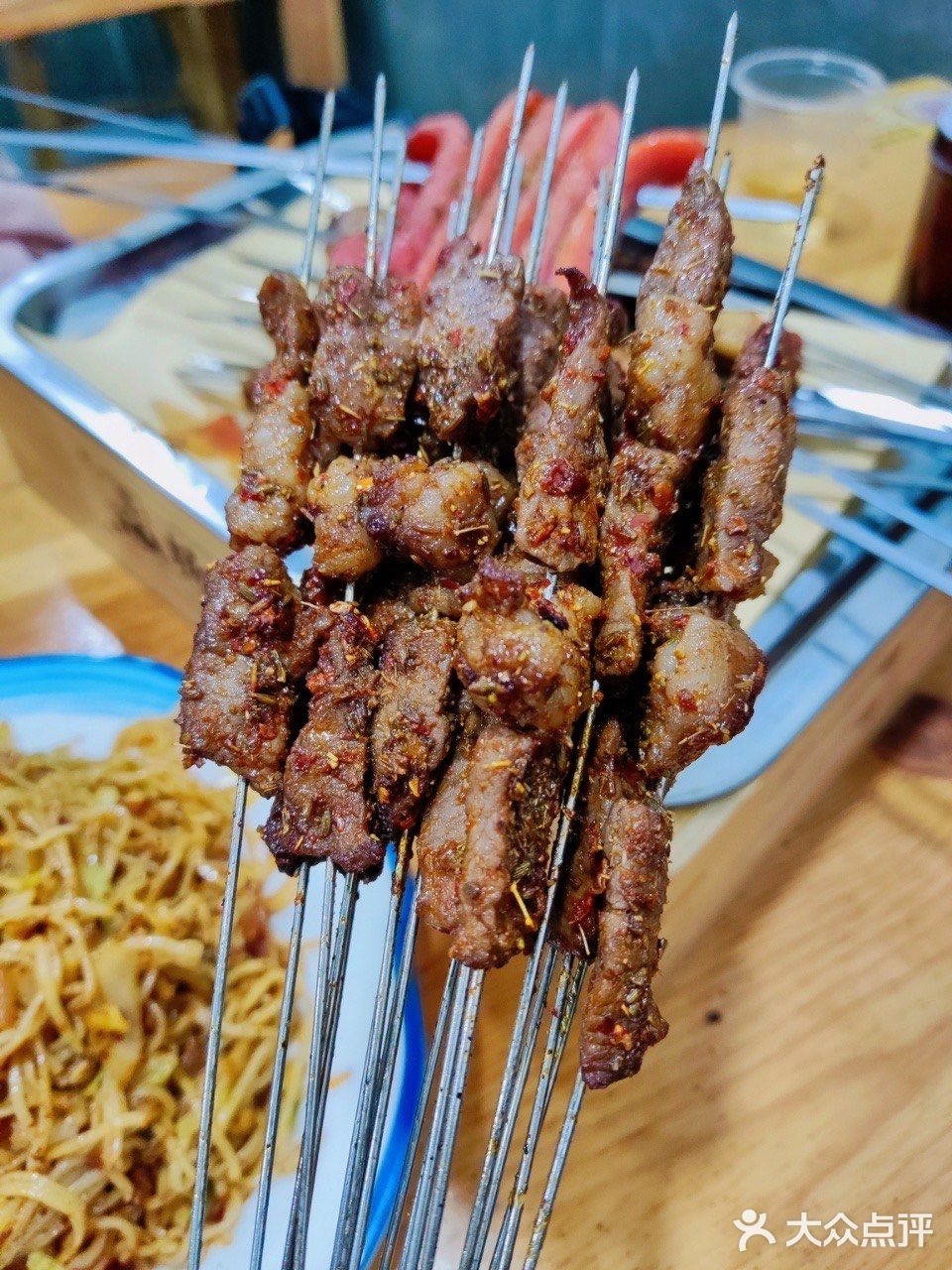 吃烤肉喝小酒，下班后的夜生活！