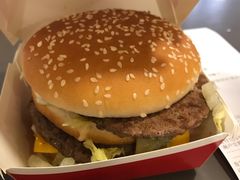经典巨无霸-麦当劳(田林好又多店)