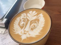 老虎拿铁-喜柿咖啡SeeS coffee