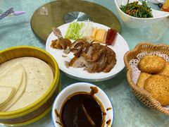 -六和聚传统烤鸭.天津菜(和平店)