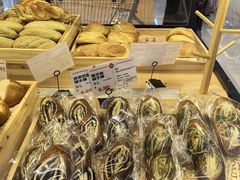 -华冠折扣超市(长阳店)