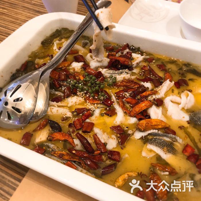 江湖情酸菜鱼(保利中环广场店)酸菜鱼图片 - 第1张