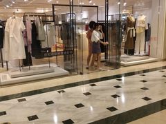 -COS(月星环球港店)