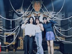 -屋有岛沉浸游戏旗舰店(中山公园店)