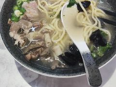 -点蹄擂椒猪脚饭(天虹汇一城店)