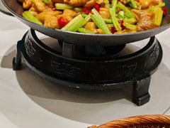 干锅肥肠-小四川菜馆(托乐嘉店)